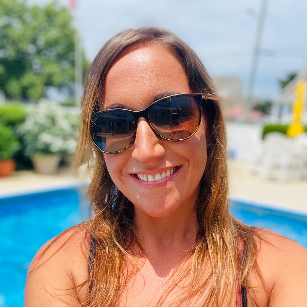 Meet your Posher, Erika